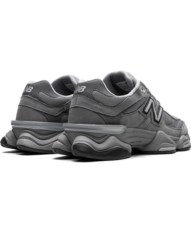 9060 | Shadow Grey