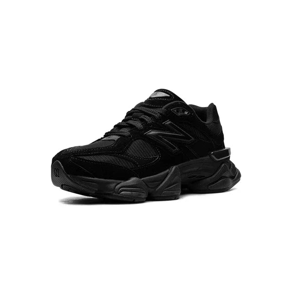 9060 | Black Cat