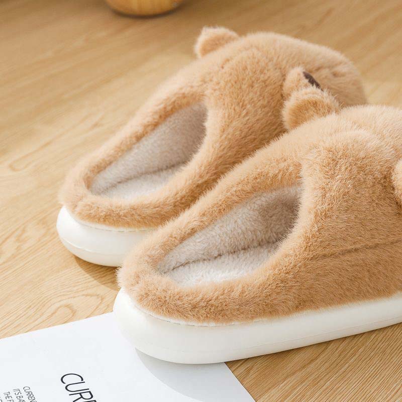 Cozy Capybara Plush Slippers