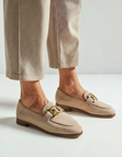 Beige / 35