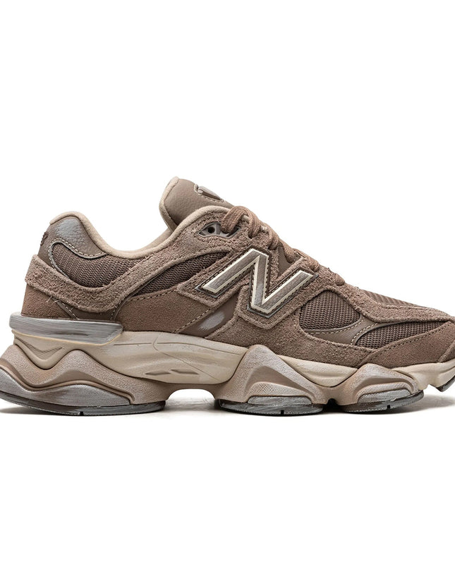 9060 | Mushroom Brown