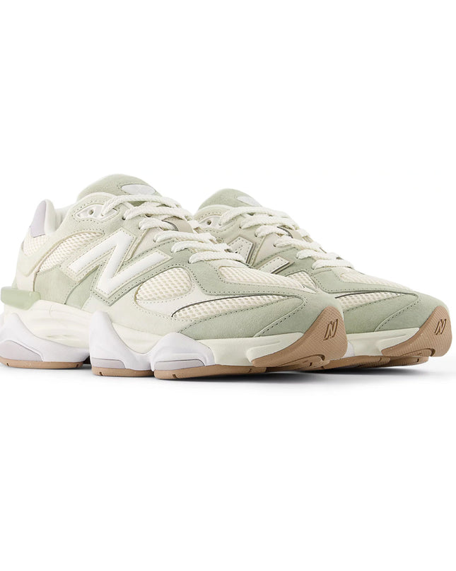 9060 | Pearl Grey