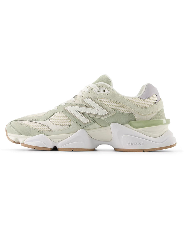 9060 | Pearl Grey