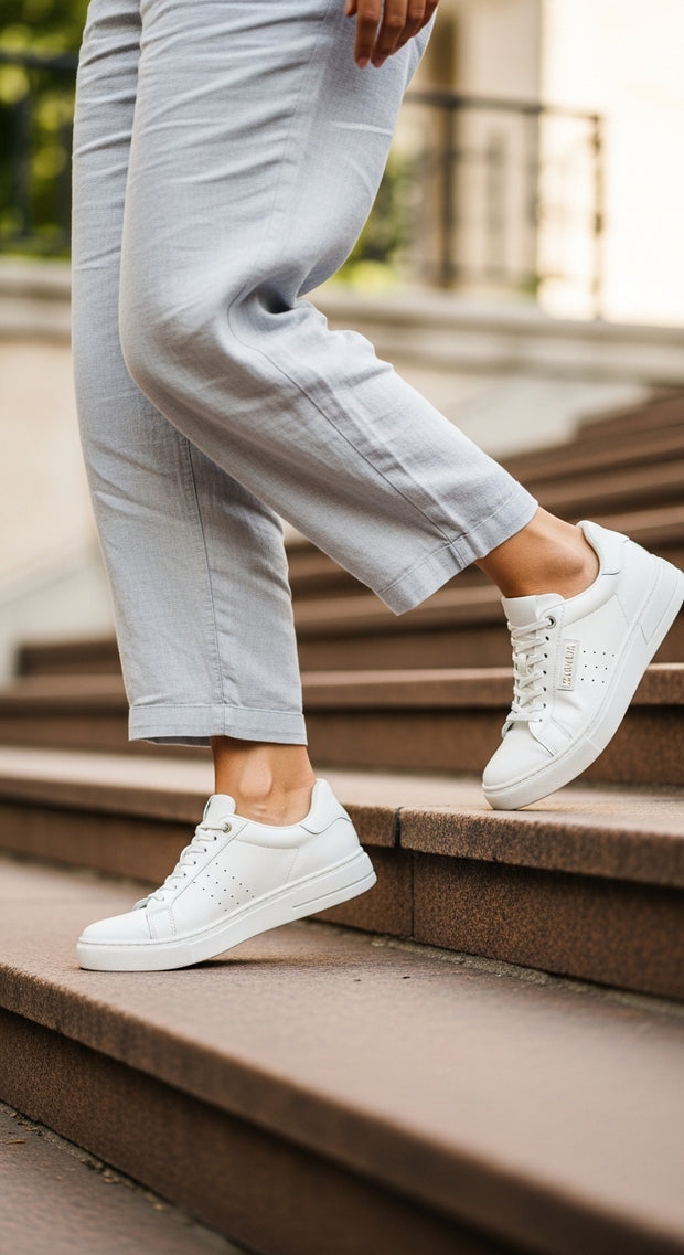<h1>SNKRS</h1>